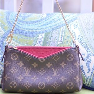 Louis Vuitton Pallas clutch pre owned